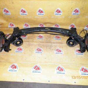 Балка Toyota ACM26 Ipsum ABS DISK  в сборе + Троса ручника, R