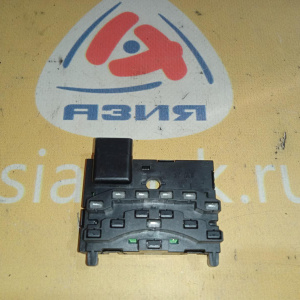 Датчик угла поворота руля Volkswagen Tiguan 5N1 '2008 1K0959654
