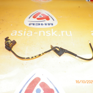 Датчик ABS Mazda Premacy CP8W перед, лев Обрезан.