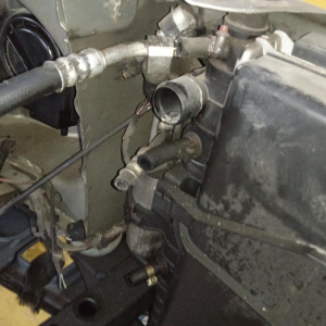 Ноускат Mercedes M-Class W163 '2002 M112/M113 туманки (трещины и сколы на бампере)