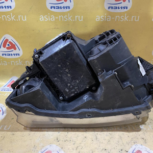 Фара Land Rover 5H2213W030LA, XBC500052 лев Discovery LA/L319 '2008 ксенон, белый поворотник