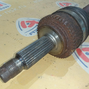 Привод Kia AM Soul G4GC перед, прав 2.0L ABS '2010