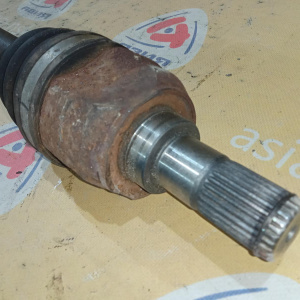 Привод Kia AM Soul G4GC перед, прав 2.0L ABS '2010