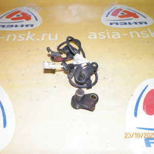 Датчик ABS Mazda Familia BJ5R зад, лев 4WD