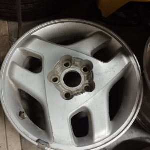 Диск Литой Toyota R16/5/114 1шт.крышки нет.