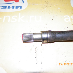 Привод Mitsubishi N48W/N28W Chariot/RVR 4D68 перед, лев 4WD m/t Промежуточный вал со стаканом. 25-шлицов на валу.
