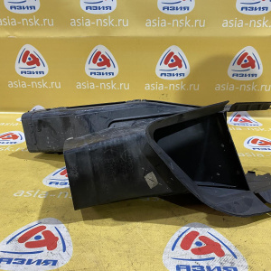 Воздуховод тормозов BMW X5 E70 '2013 В сборе 51747224683 L F 51747222877