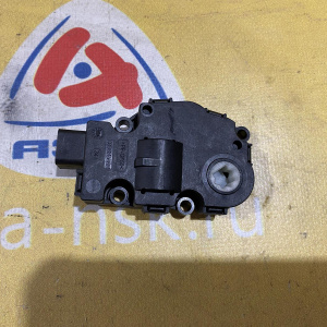 Сервопривод заслонок печки BMW X5 E70 '2013 64119321034