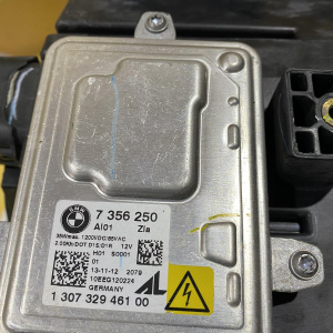 Фара BMW X5 E70 '2013 прав AHL 7306416 для Японии, Ксенон, Адаптив (сломано крепление) 63117322054