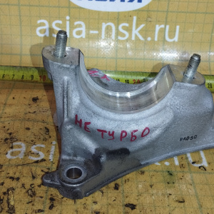 Кронштейн привода Mazda PY-VPS CX-5 KF 4WD a/t 1 часть алюминиевая ( Y2 ) F2A425740