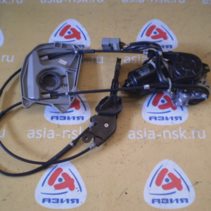 Замок двери Toyota ANH10/MNH15 Alphard (Электро привод двери) зад, лев 426605-10050