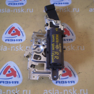 Замок двери Toyota ANH10/MNH15 Alphard (С внутренней ручкой) 4к. зад, прав