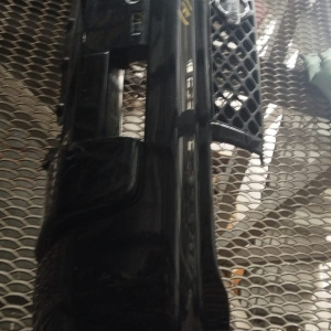 Бампер NISSAN X-Trail NT30 '2000-2003 перед с решеткой 62022-8H340