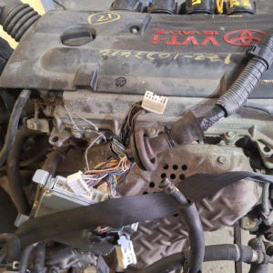 Двигатель Toyota 1ZZ-1033414 без охлаждения  пробег 43т.км Vista Ardeo ZZV50-0043842