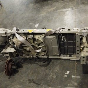 Ноускат Toyota Vitz SCP10 '1999-2001 a/t дефект бампера ф.52-001