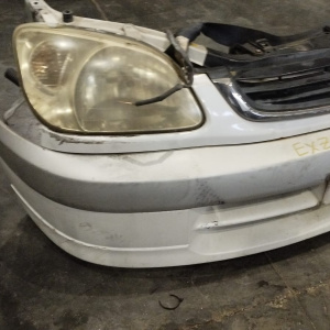 Ноускат Toyota Raum EXZ10 '1999-2001 фары 46-1