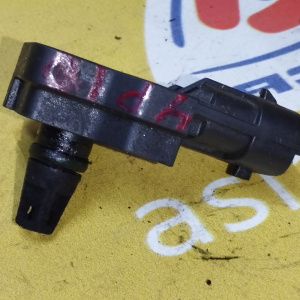 Map-сенсор Mitsubishi 0281006028 4P10