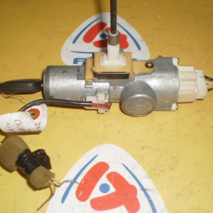 Замок зажигания Nissan B15/NT30 Sunny/X-Trail AS-55