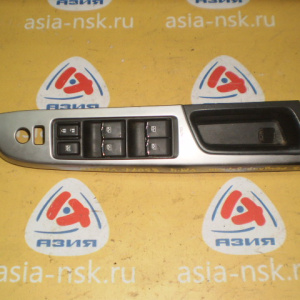Пульт стеклоподъемника Subaru Levorg VM4 перед, прав RHD (без регулировки зеркал) 83071-VA040