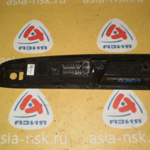 Пульт стеклоподъемника Subaru Levorg VM4 перед, прав RHD (без регулировки зеркал) 83071-VA040