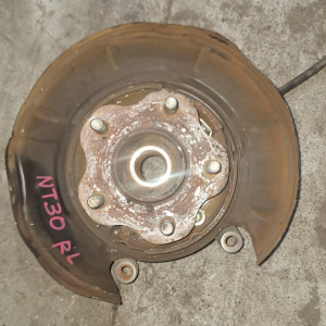 Ступица NISSAN T30 X-Trail зад, лев 4WD ABS  голая