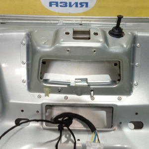 Крышка багажника Maserati Quattroporte M139/MQP '2004