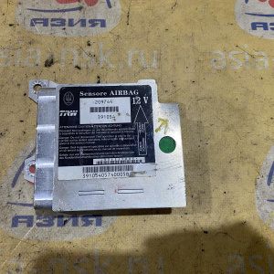 Блок управления AIRBAG Maserati Quattroporte M139/MQP '2004 Деф корпуса,