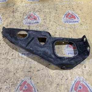 Крепление фары Maserati Quattroporte M139/MQP '2004 L