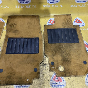 Коврики комплект Maserati Quattroporte M139/MQP '2004 4 шт,1 порван