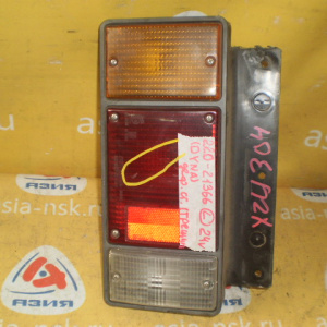 Стоп Hino/Toyota 220-21366 Dutro#Dyna XZU304 '1999-2011 L Дефект стекла (трещина) 24V