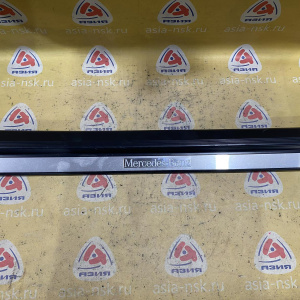 Накладка на порог салона Mercedes CLK-Class W208/C208 '2001 L=R A2086800235