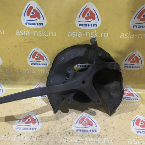 Ступица Mercedes W202/W208 CLK-Class '2001 перед, прав голая A2023300120