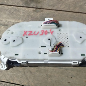 Панель приборов TOYOTA 37C20 Dyna XZU304