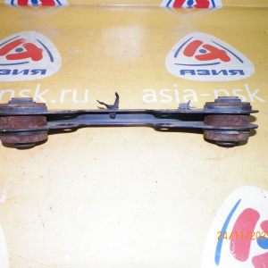 Подушка редуктора Nissan Juke NF15/JF15/F15/VZNY12/NB30/CNC25/NC25/DNT31/T31 Заднего редуктора. F в 55419-JG200