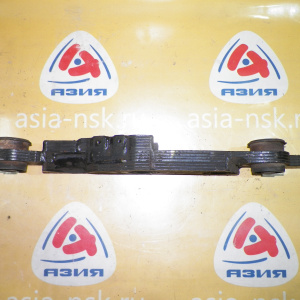 Подушка редуктора Nissan Note/Cube/March/Tiida/Bluebird Sylphy/Wingroad NE11/NC11/SNC11/BK12/BNK12/BNZ11/NZ12/NG11/NY12 4WD Заднего редуктора электро.