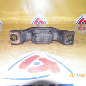 Подушка редуктора Toyota Sprinter Carib/Corolla/Corolla Spacio/Sprinter AE103/AE104/CE104/CE114/CE116/AE114/AE115 4WD Задняя подушка. R 52291-12010