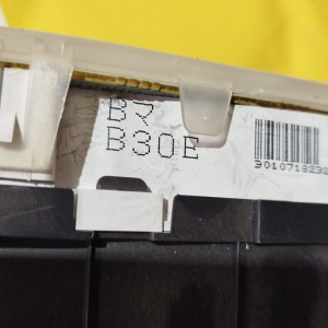 Панель приборов Mazda Familia BJ5W B30E