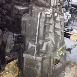 МКПП Mitsubishi 4M40 Canter/Fuso FB50AB 2WD 5 ст. алюминий 14 шлицов на валу ДЕФЕКТ КОРПУСА ME582103 (MO15S5A103 18/5) 4,733 / 0,839