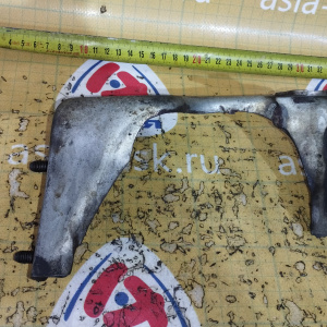 Кронштейн привода Mazda/Ford AJ-DE Tribute#Escape/Maverick EPEW 4WD a/t 1 часть на блок перед, прав FW9025740C / A (FWB1-25-740)