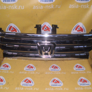 Решетка радиатора HONDA Stepwgn RK1 '2009-2012 (под камеру) 71126-SZW-J01-M1