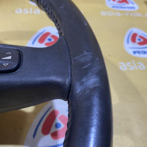 Руль Chevrolet Trailblazer GMT360/KC '2003 4 спицы мультируль с кнопками (дефект кожи) 15188423