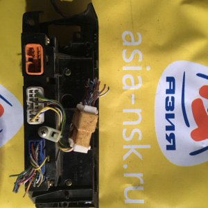 Климат-контроль Toyota SV30 Vista/Camry 355921-2020