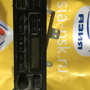 Климат-контроль Toyota KCH16 Granvia 55900-26160
