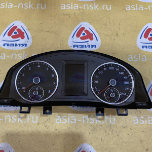 Панель приборов Volkswagen Tiguan 5N1 CCZC '2011 240 km/h 5N0920872