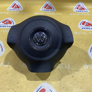Подушка безопасности Volkswagen Tiguan 5N1 '2011 водителя без заряда , 3 спицы 1T0880201L