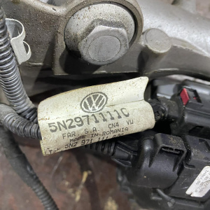 Рулевая рейка Volkswagen 5N1 Tiguan '2011 Правый руль, электро. 1K0909144M 5N2423051M