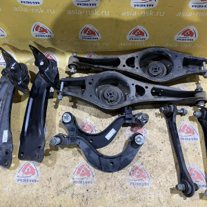 Рычаг Volkswagen Tiguan 5N1 R н 8 штук, комплект с болтами '2011