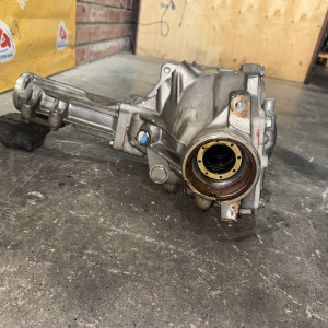 Раздатка Toyota 3ZR Voxy/Avensis/Wish ZRR75/ZGE25/AZT255 36100-12061