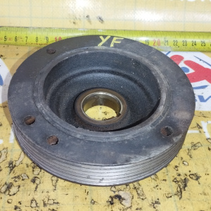 Шкив коленвала Mazda YF Tribute EPEW 6 ручейков YF0911401
