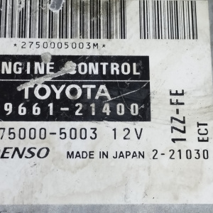 Компьютер ДВС Toyota Caldina 89661-21400 1ZZ ZZT241 разъёмы компьютера в 4 ряда